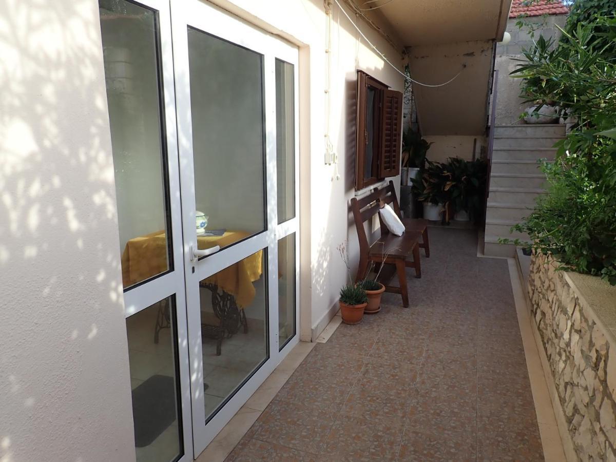Katja Beach Apartment Račišće Eksteriør billede
