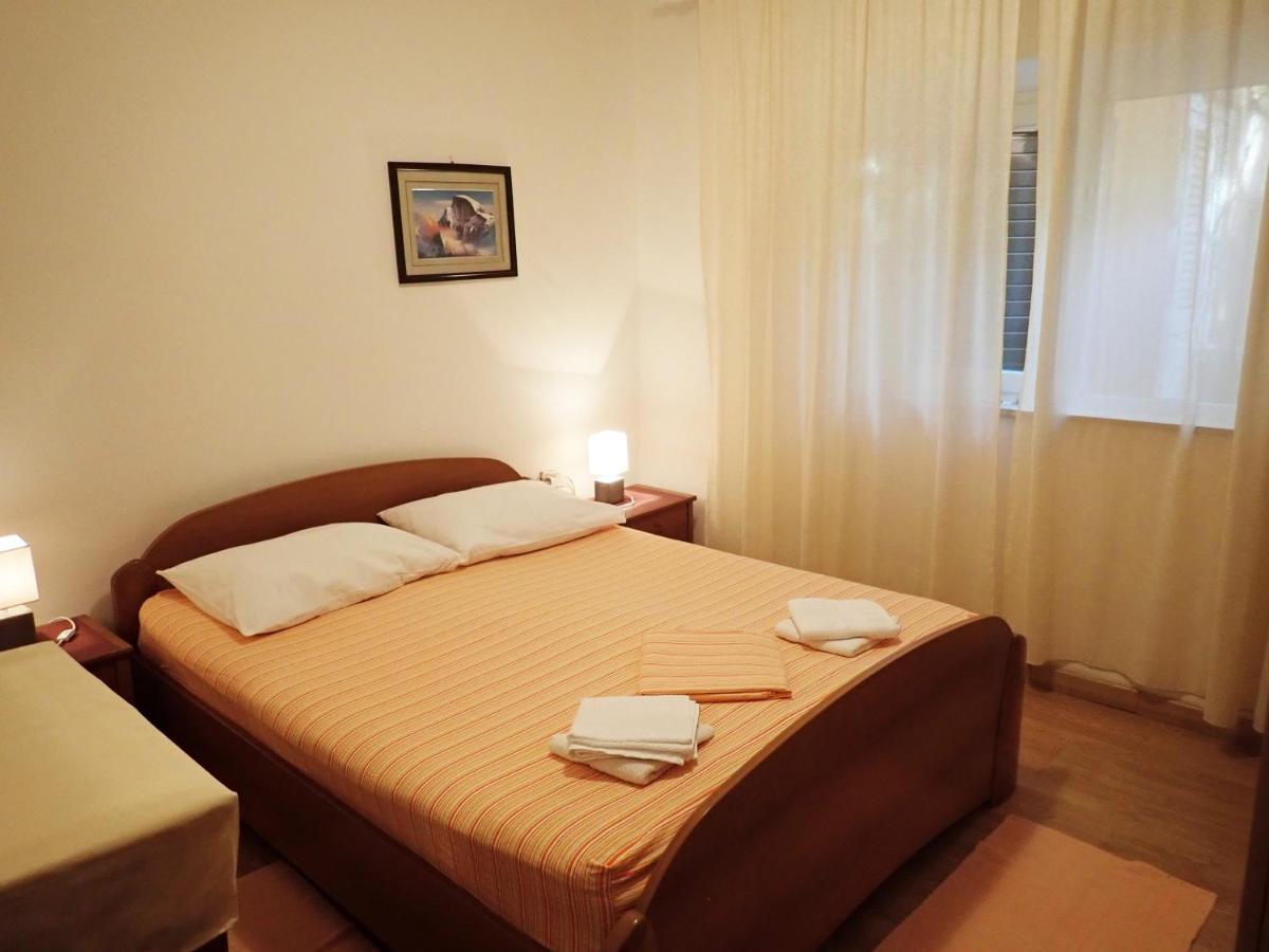 Katja Beach Apartment Račišće Eksteriør billede
