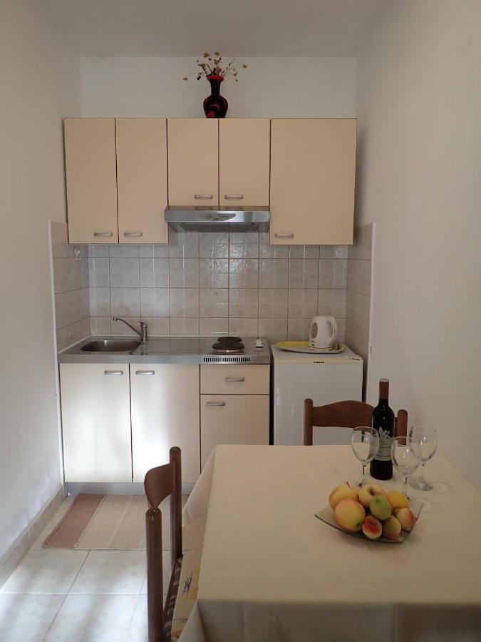 Katja Beach Apartment Račišće Eksteriør billede