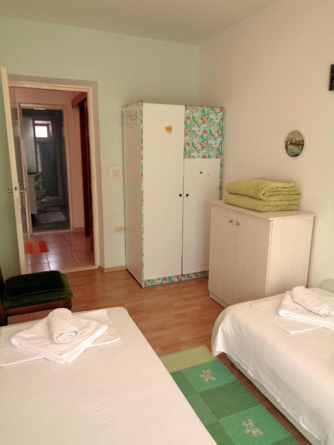 Katja Beach Apartment Račišće Eksteriør billede