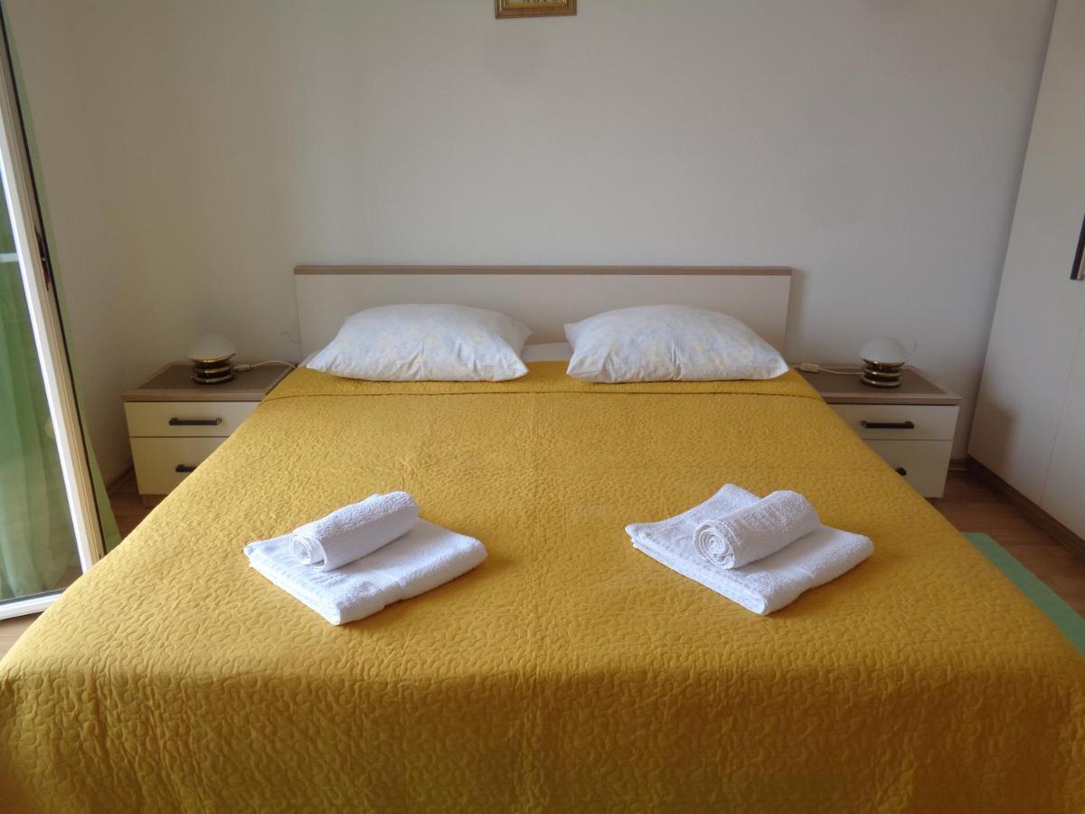 Katja Beach Apartment Račišće Eksteriør billede